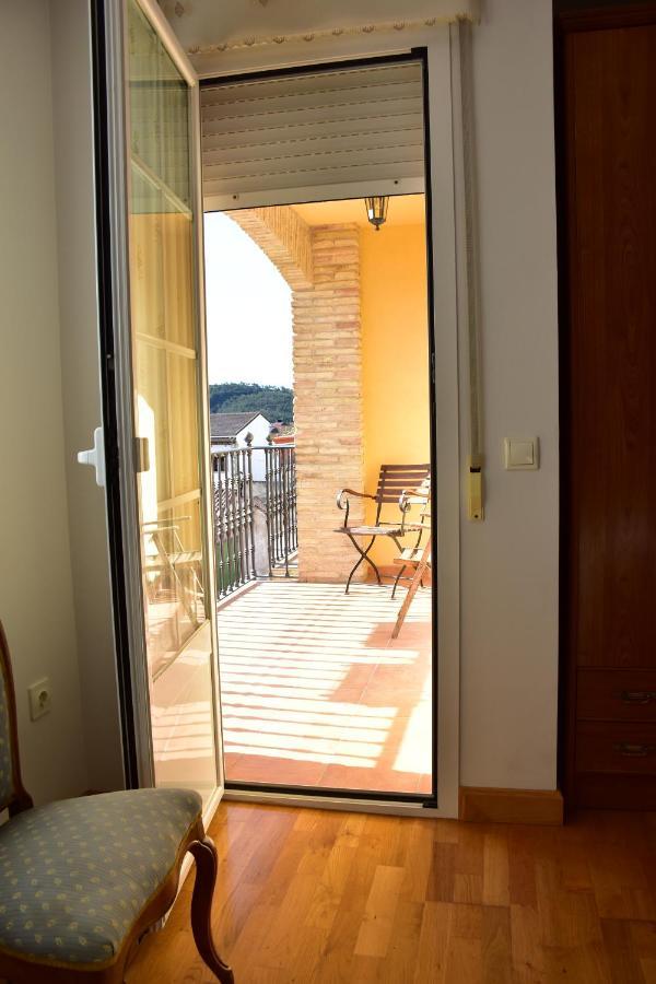 Bed and Breakfast Casa Raichu Obanos Esterno foto