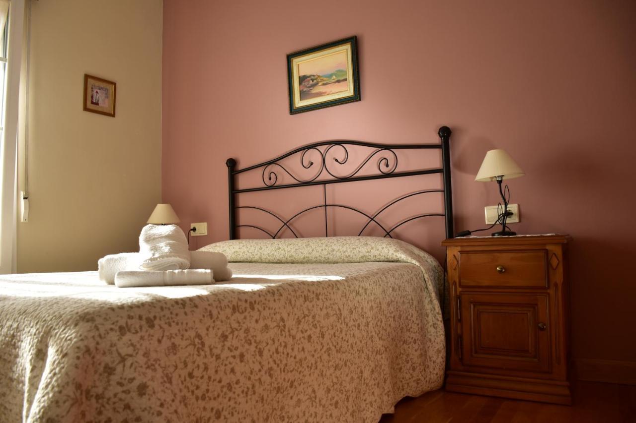 Bed and Breakfast Casa Raichu Obanos Esterno foto
