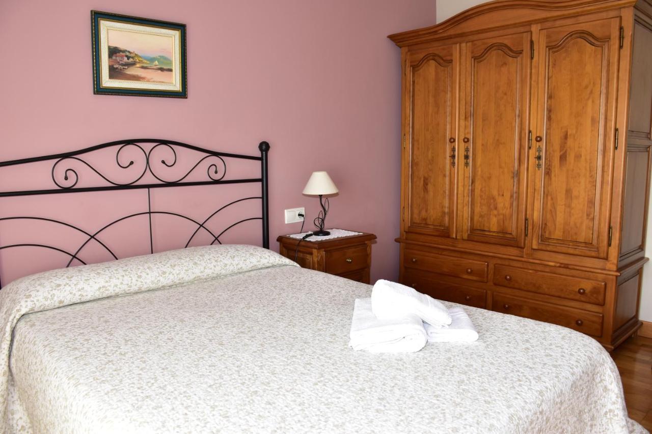 Bed and Breakfast Casa Raichu Obanos Esterno foto