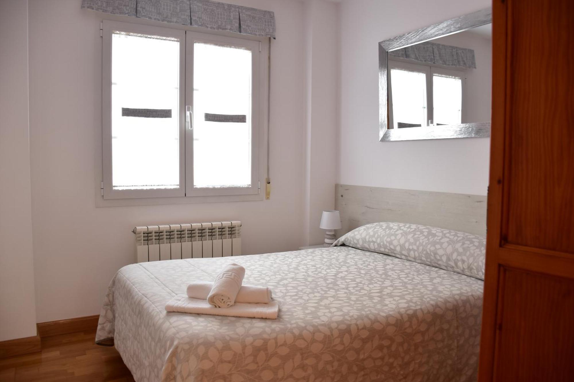 Bed and Breakfast Casa Raichu Obanos Esterno foto